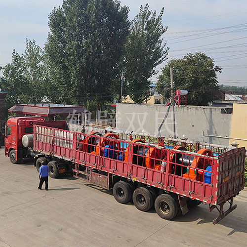 10噸鑿井絞車裝車發(fā)貨！