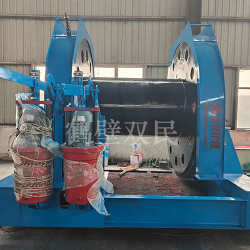 2JZ25-1320鑿井絞車裝車發(fā)貨！